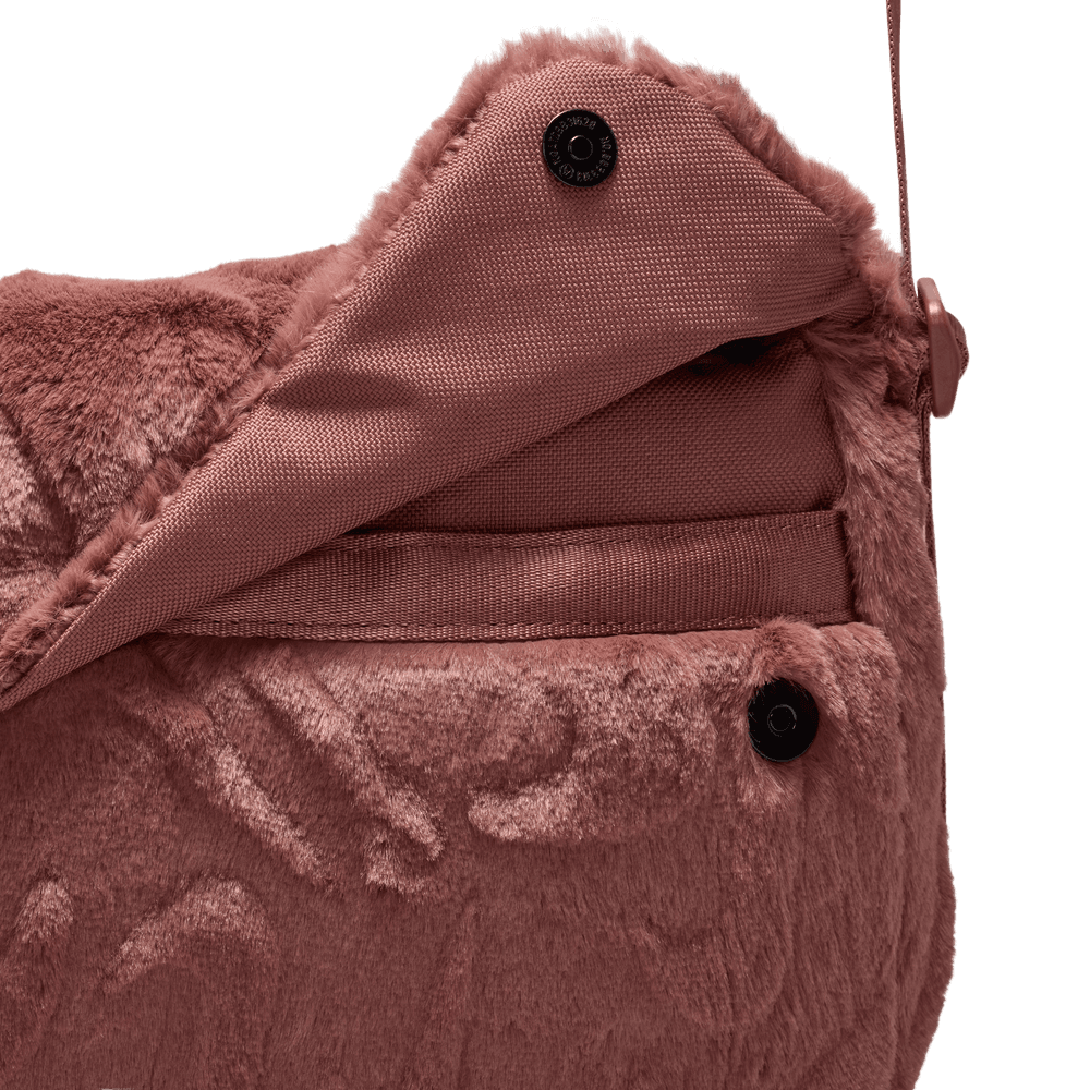 Wmns Nike Sportswear Futura 365 Faux Fur Crossbody Bag 'Red Sepia'